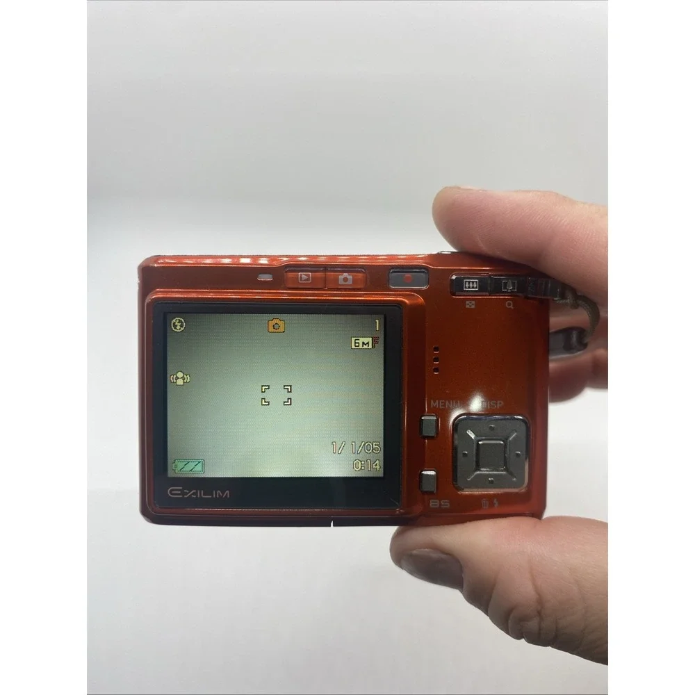 Casio Exilim EX-S600 6.0MP 3x Zoom Compact Digital Camera Orange READ